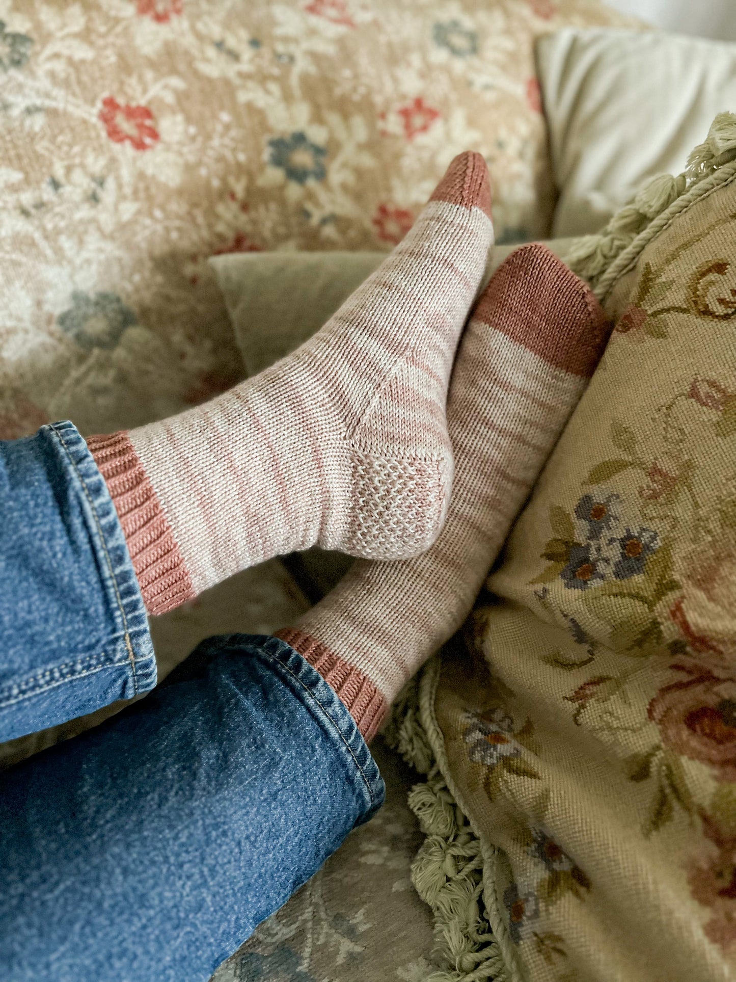 Socks That Actually Fit: Gauge, Measurements, and Modifications - Lauren Rad - Fri. 7/31