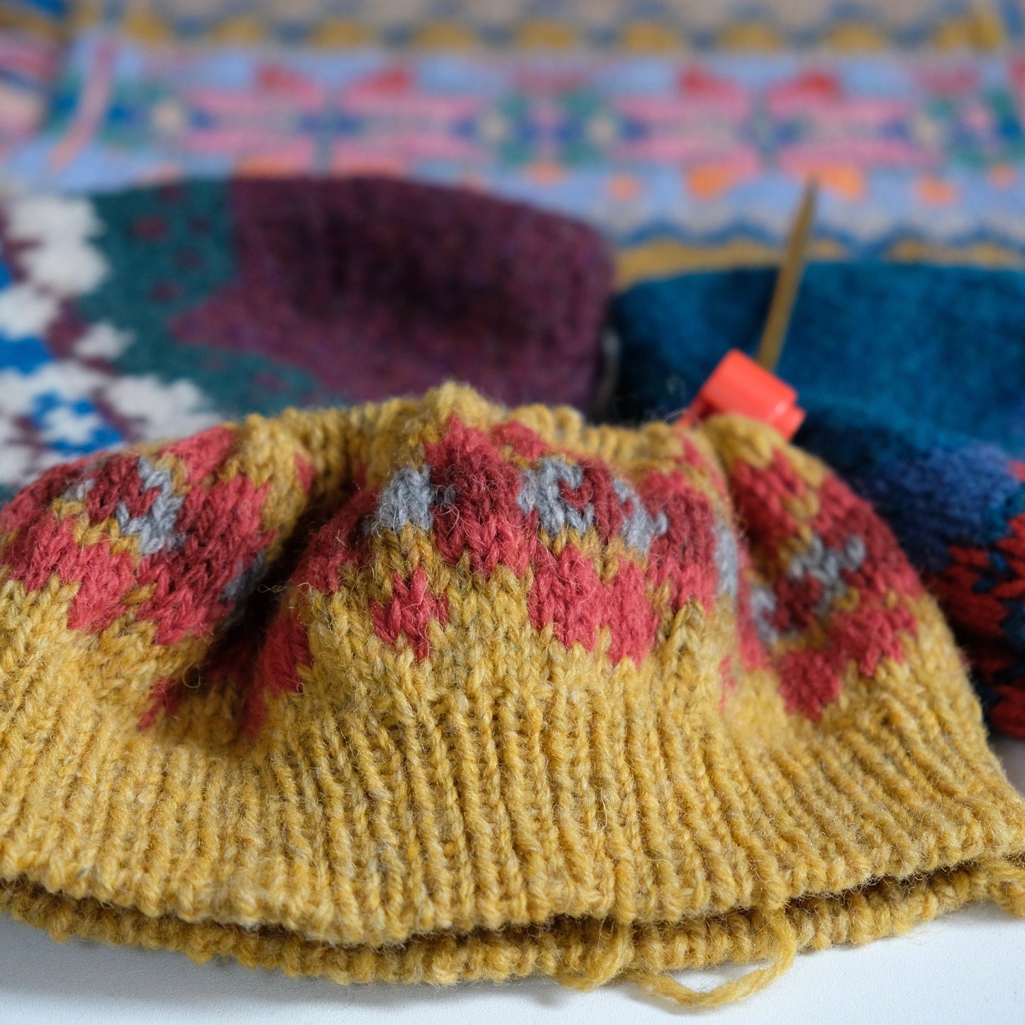 Fair Isle Hat Design - Mary Jane Mucklestone - Sat. 8/1