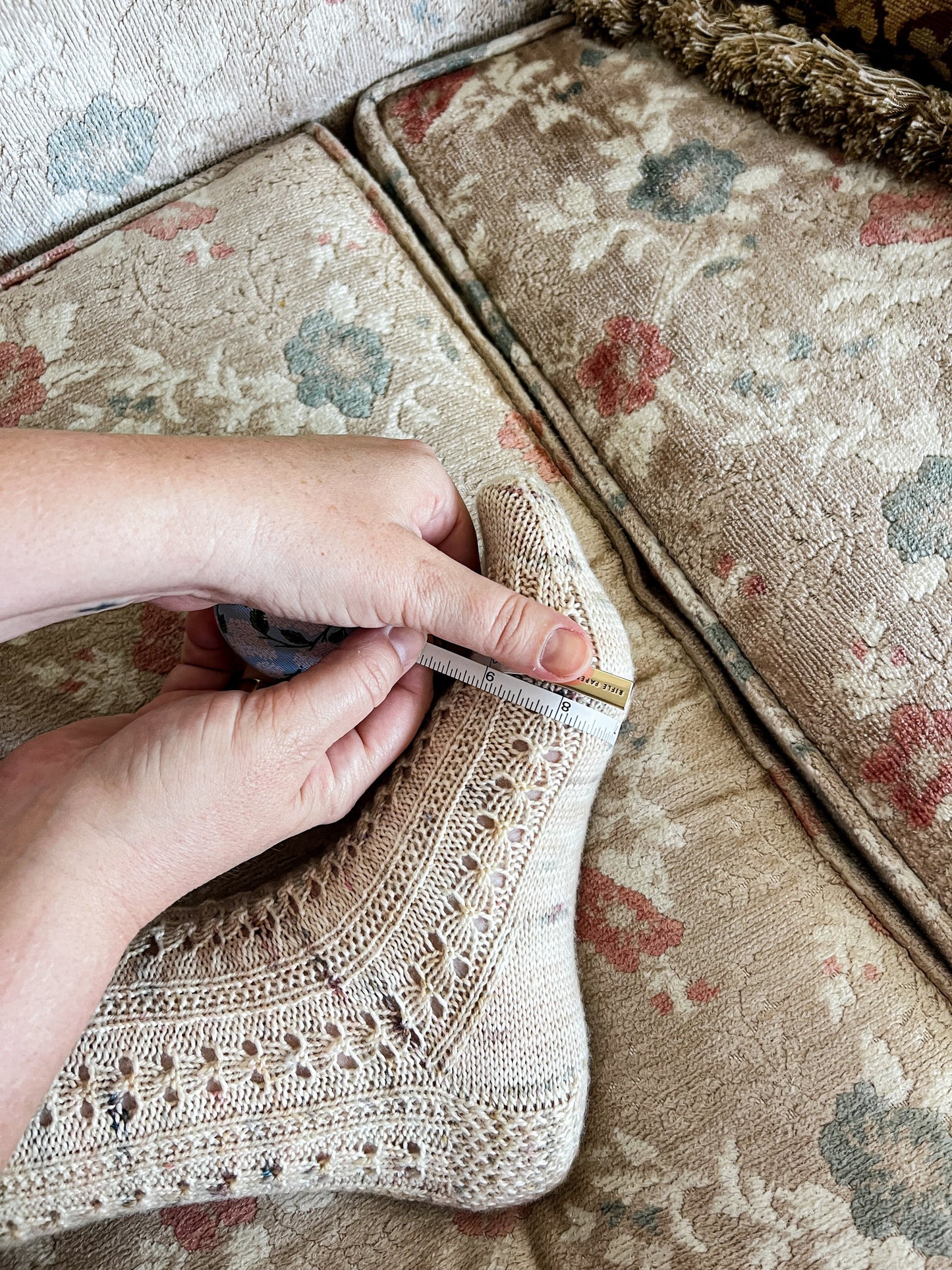 Socks That Actually Fit: Gauge, Measurements, and Modifications - Lauren Rad - Fri. 7/31