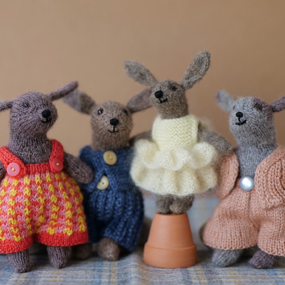 Knit an Animal Friend - Cinthia Vallet - Sat. 8/1