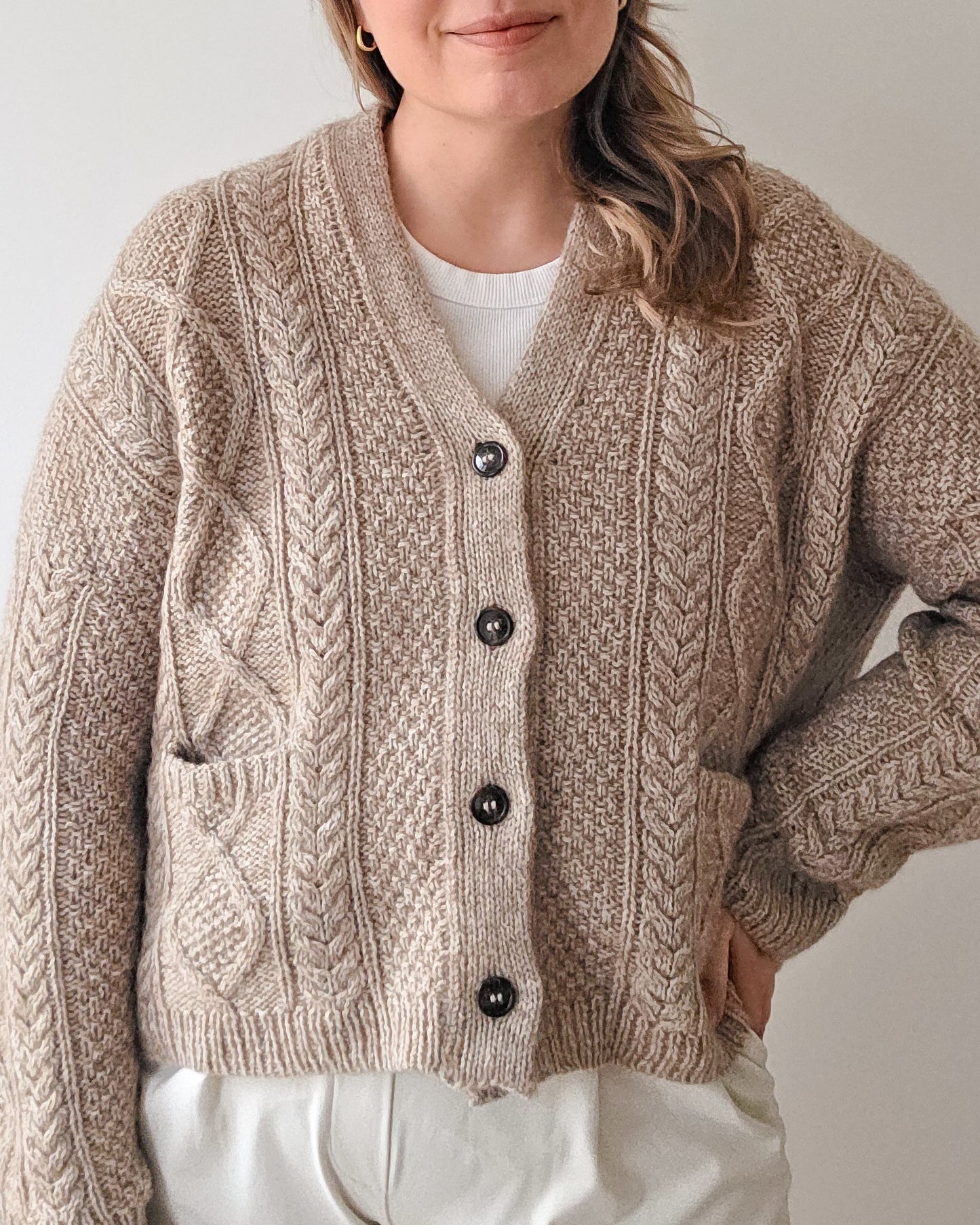 Book Club Cardigan - Sari Nordlund - Fri. 7/31